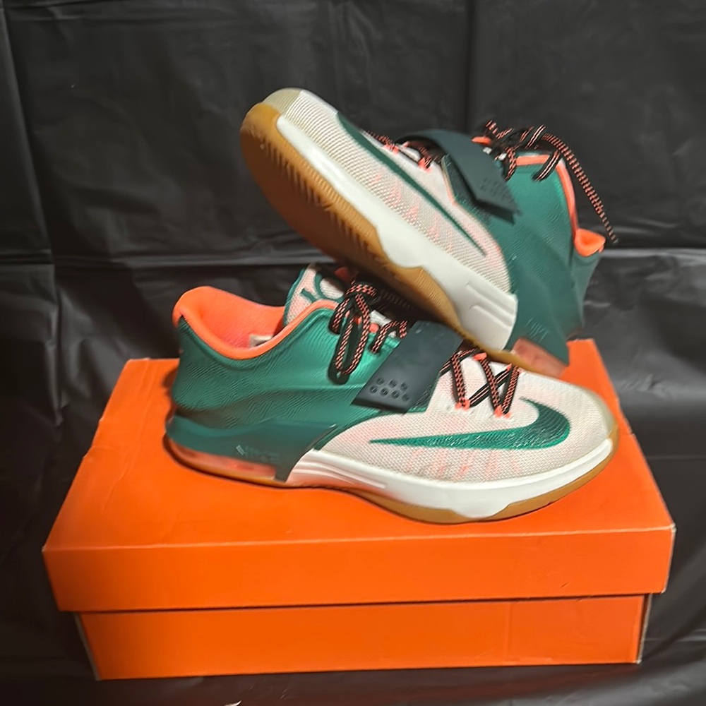 Nike Kids Green and Orange Sneakers